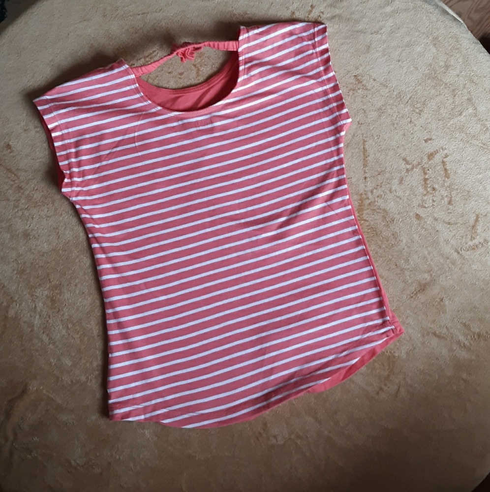 Tee - Picture 2 of 3